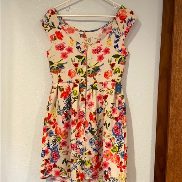 Floral Dress by One Clothing - Medium - Picture 3 of 4